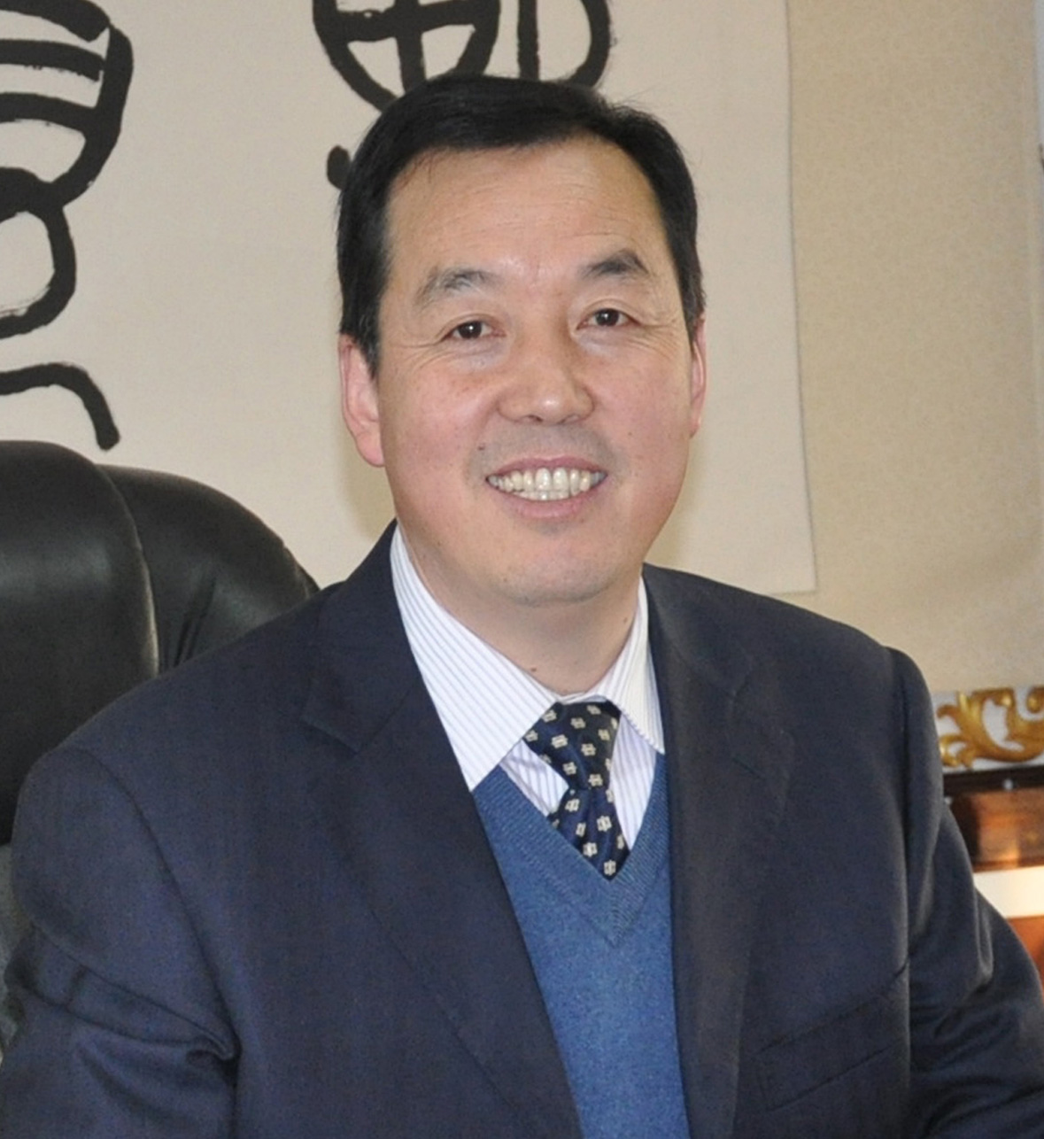 鲁爱科.jpg 鲁爱科.jpg